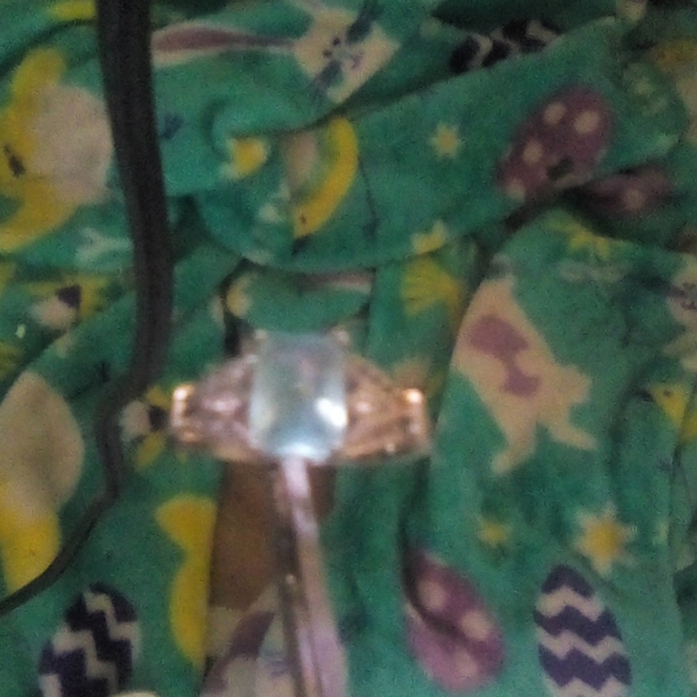 Ladies ring - Picture 2 of 4